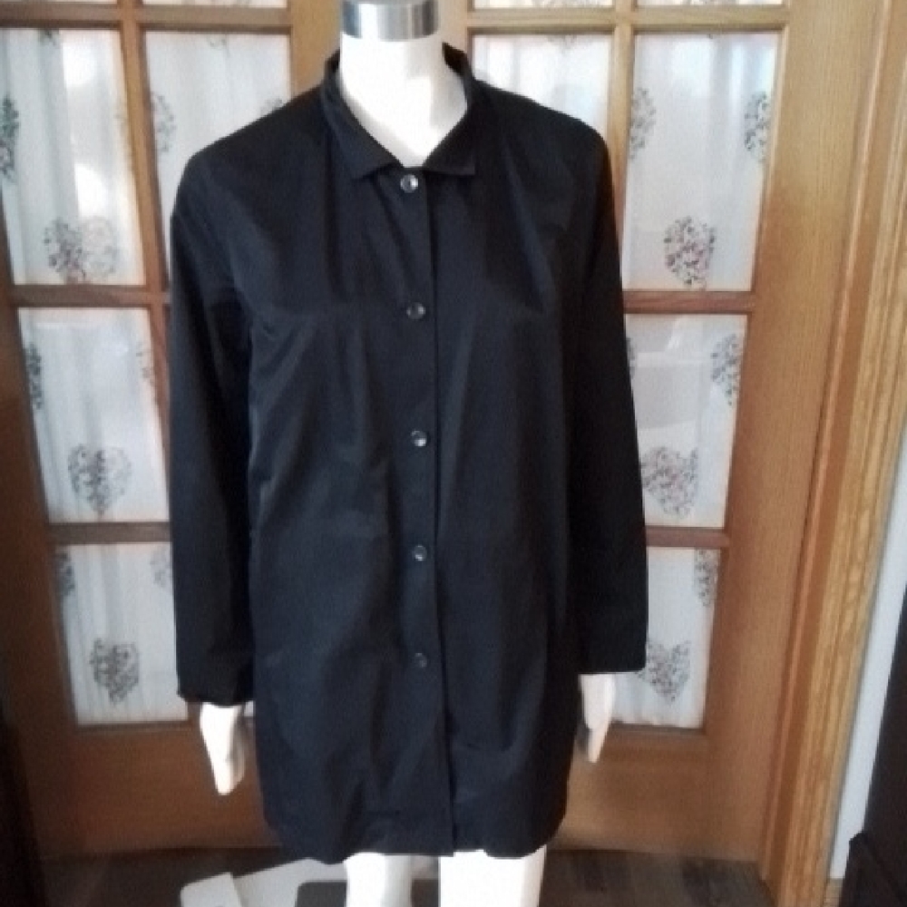 Eileen Fisher Classic Black Long-sleeve Cotton/Nylon Jacket, Size M.